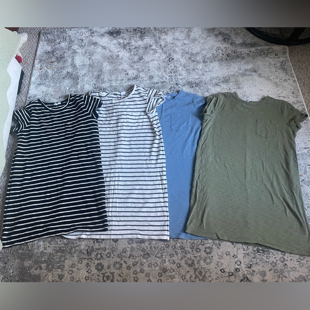 Donated/Set of Four Casual Gap dress